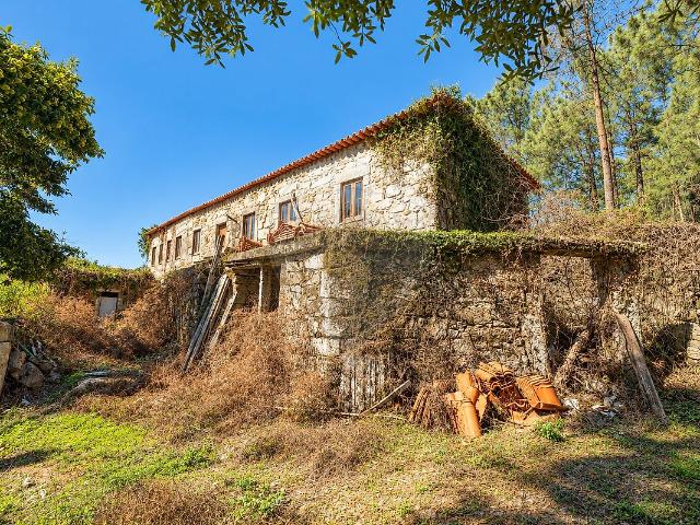 Moradia T4 à venda em Cardielos e Serreleis, Viana do Castelo RE/MAX Portugal