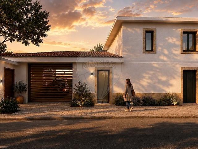 Moradia T4 à venda em Castêlo da Maia, Maia RE/MAX Portugal