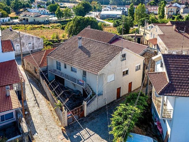 Moradia T4 à venda em Cerdeira, Sabugal RE/MAX Portugal