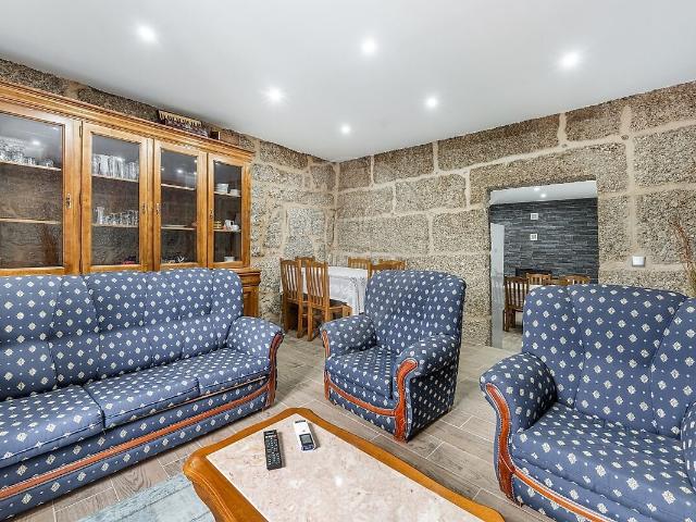 Moradia T4 à venda em Cibões e Brufe, Terras de Bouro RE/MAX Portugal