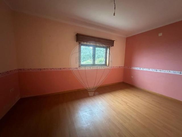 Moradia T4 à venda em Alijó, Alijó RE/MAX Portugal