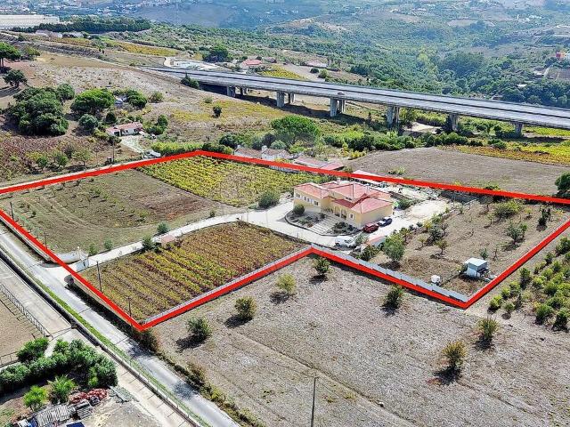 Moradia T4 à venda em Arruda dos Vinhos, Arruda dos Vinhos RE/MAX Portugal