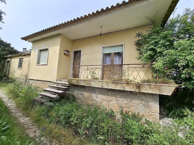 Moradia T4 à venda em Benedita, Alcobaça RE/MAX Portugal