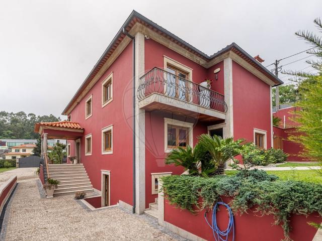 Moradia T4 à venda em Braga
