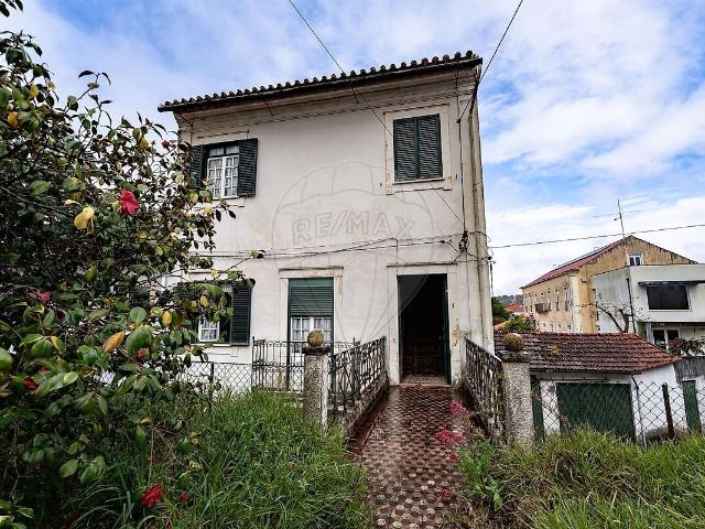 Moradia T4 à venda em Brasfemes, Coimbra RE/MAX Portugal