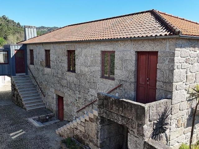 Moradia T4 à venda em Gondar, Amarante RE/MAX Portugal
