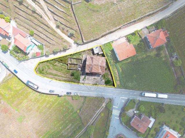 Moradia T4 à venda em Ervedosa do Douro, São João da Pesqueira RE/MAX Portugal