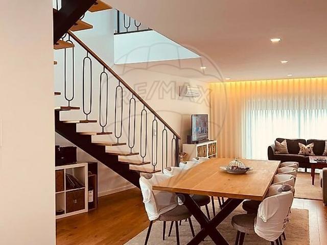 Moradia T4 à venda em Esposende, Marinhas e Gandra, Esposende RE/MAX Portugal
