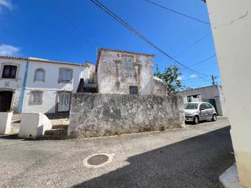 Moradia T4 à venda em Óbidos