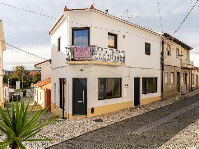 Moradia T4 à venda em Louriçal, Pombal RE/MAX Portugal