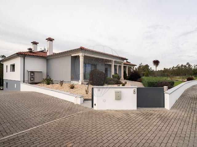 Moradia T4 à venda em Louriçal, Pombal RE/MAX Portugal