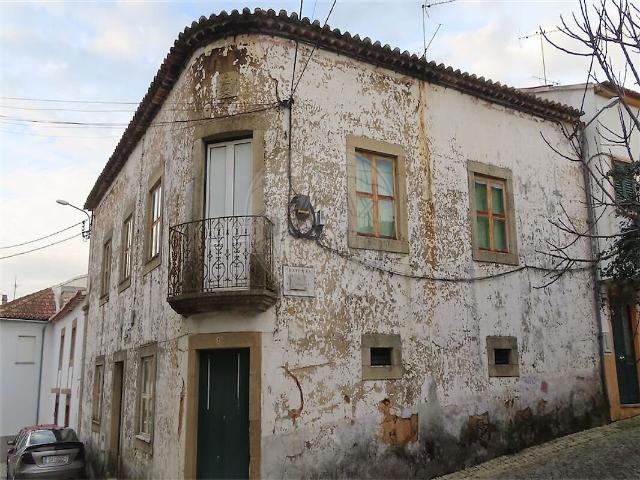 Moradia T4 à venda em Lardosa, Castelo Branco RE/MAX Portugal