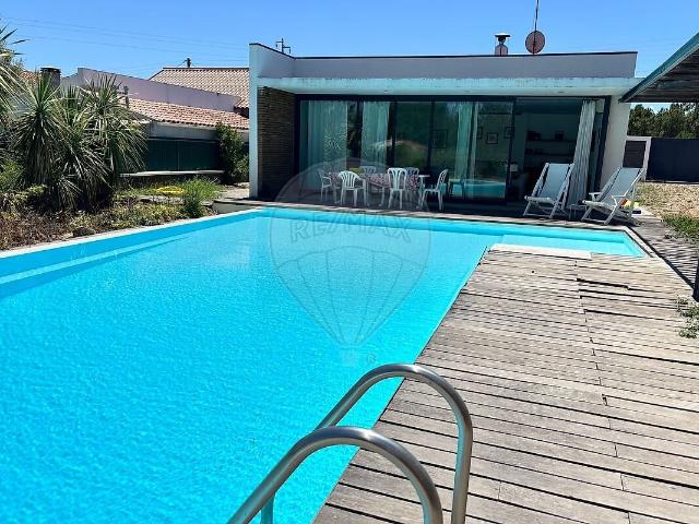 Moradia T4 à venda em Montargil, Ponte de Sor RE/MAX Portugal