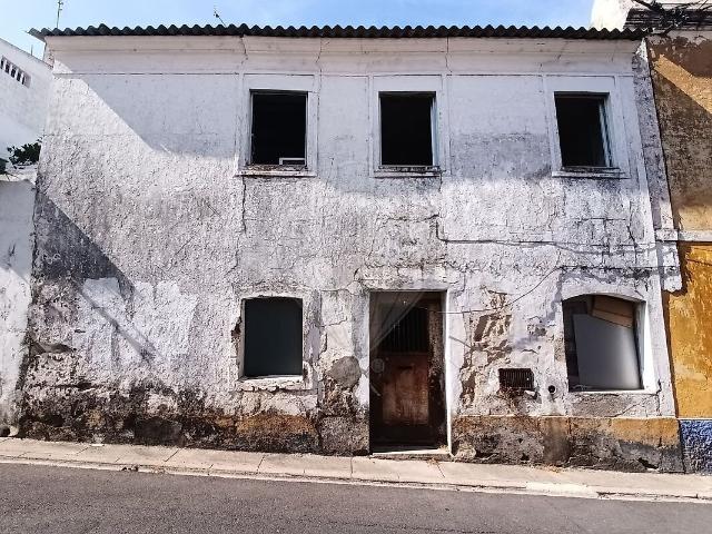 Moradia T4 à venda em Montargil, Ponte de Sor RE/MAX Portugal