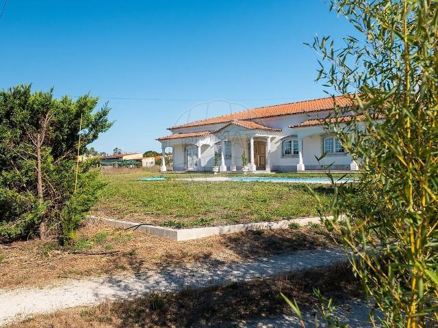 Moradia T4 à venda em Marinhais, Salvaterra de Magos RE/MAX Portugal