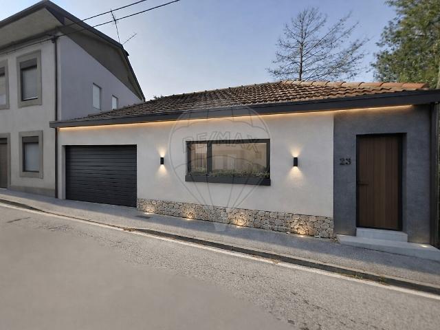 Moradia T4 à venda em Nogueira e Silva Escura, Maia RE/MAX Portugal