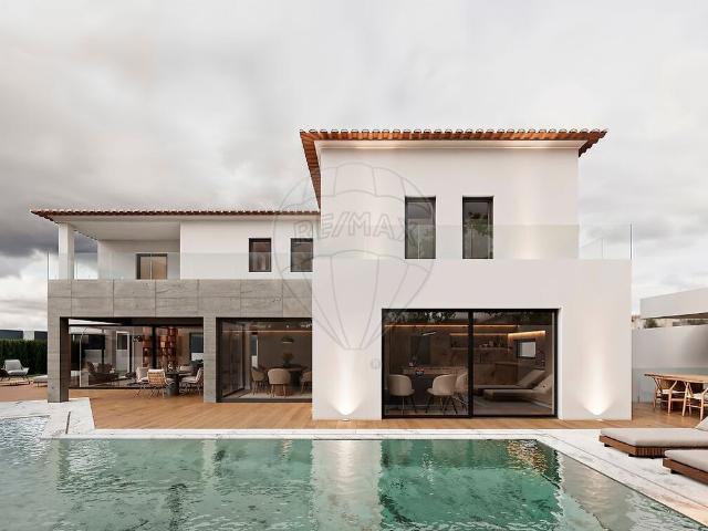 Moradia T4 à venda em Nossa Senhora da Conceição e São Bartolomeu, Vila Viçosa RE/MAX Portugal