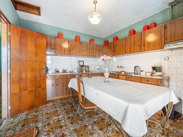 Moradia T4 à venda em Sousela, Lousada RE/MAX Portugal