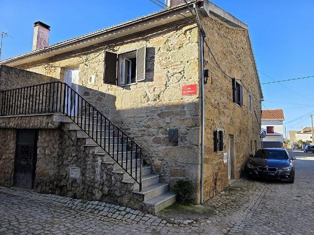 Moradia T4 à venda em Souto, Sabugal RE/MAX Portugal