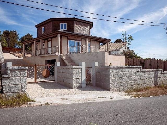 Moradia T4 à venda em Sabugal e Aldeia de Santo António, Sabugal RE/MAX Portugal