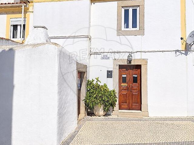 Moradia T4 à venda em Santa Eulália, Elvas RE/MAX Portugal