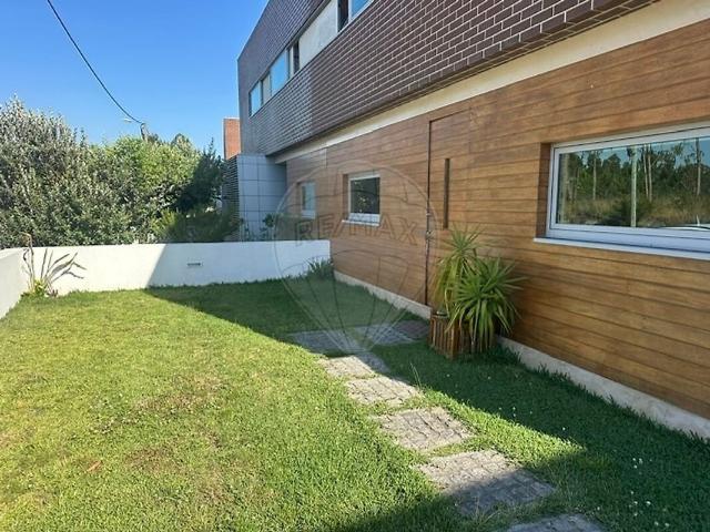 Moradia T4 à venda em Santa Joana, Aveiro RE/MAX Portugal