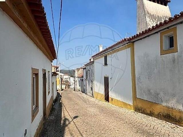Moradia T4 à venda em Santana, Nisa RE/MAX Portugal
