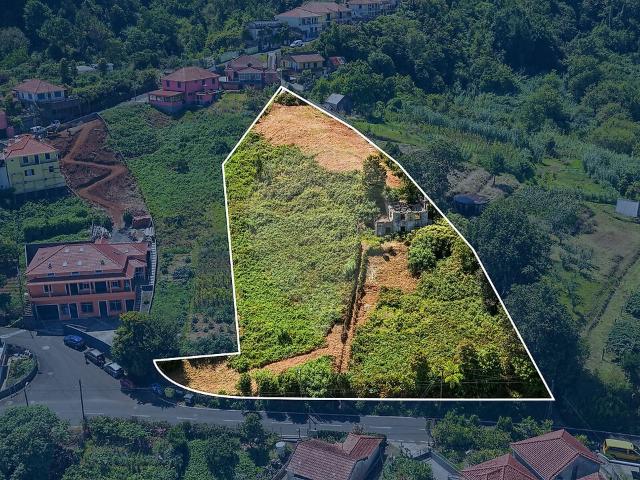 Moradia T4 à venda em Santana, Santana RE/MAX Portugal