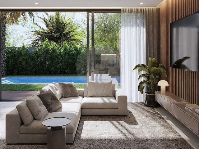 Moradia T4 à venda em Sintra Santa Maria e São Miguel, São Martinho e São Pedro de Penaferrim, Sintra RE/MAX Portugal