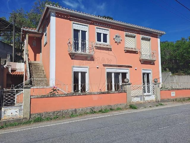 Moradia T4 à venda em Sul, São Pedro do Sul RE/MAX Portugal
