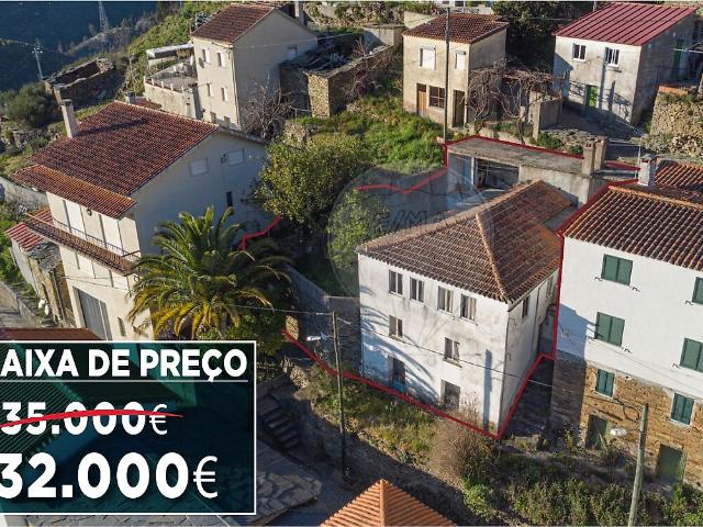 Moradia T4 à venda em Pomares, Arganil RE/MAX Portugal