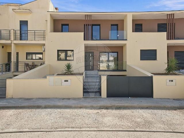 Moradia T4 à venda em Pombal, Pombal RE/MAX Portugal