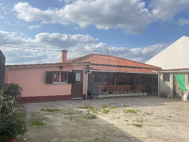 Moradia T4 à venda em Ponte de Sor, Tramaga e Vale de Açor, Ponte de Sor RE/MAX Portugal