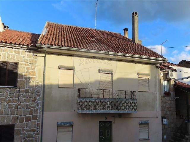 Moradia T4 à venda em Pedrógão de São Pedro e Bemposta, Penamacor RE/MAX Portugal