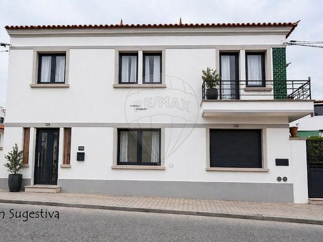 Moradia T4 à venda em Pego, Abrantes RE/MAX Portugal