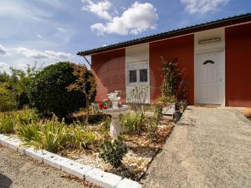 Moradia T4 à venda em Quatro Águas