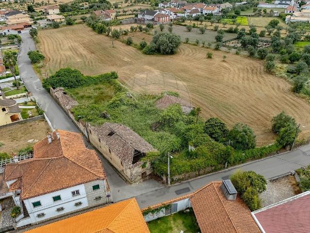 Moradia T4 à venda em Vila Nova de Poiares
