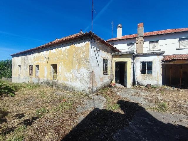 Moradia T4 à venda em Vilar Formoso, Almeida RE/MAX Portugal