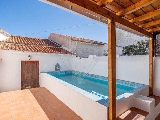Moradia T4 à venda em Vimieiro, Arraiolos RE/MAX Portugal