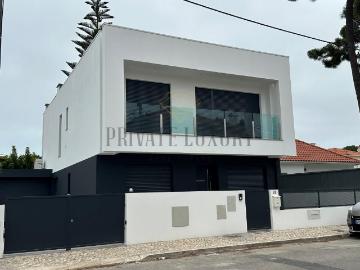 Moradia T4 Aroeira 0m² Charneca De Caparica