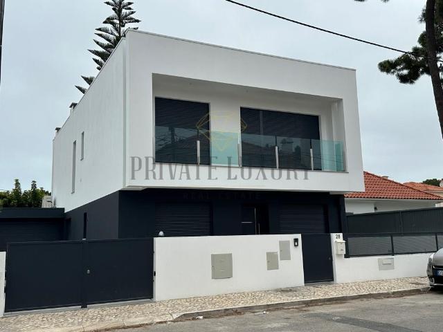 Moradia T4 Aroeira 0m² Charneca De Caparica