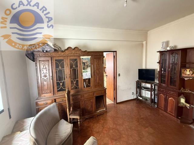 Moradia T4 + Armazém em Caxarias O Equilíbrio Perfeito entre Vida e Negócio