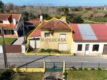 Moradia T4 | Bustos | Oliveira do Bairro | Garagem e Terreno