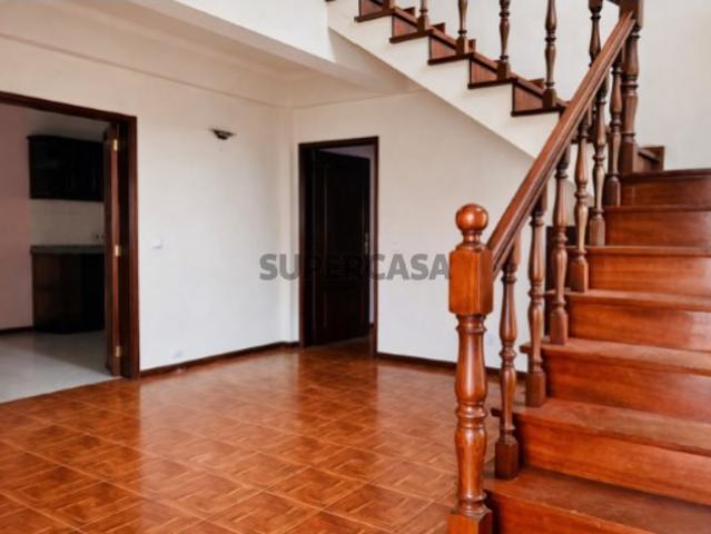 Moradia T4 c/ Excelentes acessos Esgueira | Aveiro