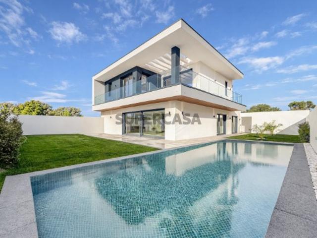 Moradia T4 c/ Piscina Aquecida | Cascais