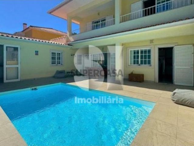 Moradia T4 c/ Piscina Pinhal Conde da Cunha
