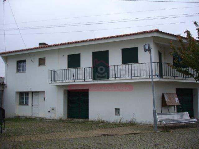Moradia T4 Cadima Cantanhede