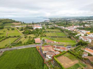 Moradia T4, Capelas, Ponta Delgada | BPI Expresso Imobiliário