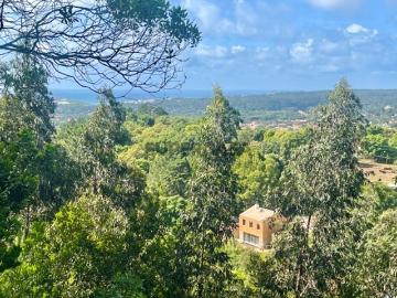 Moradia T4 com terraço e vistas em Colares Sintra