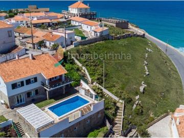 Moradia T4 com Vista Deslumbrante para o Mar